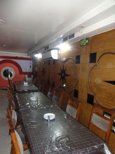 Ajatsatru Hotel