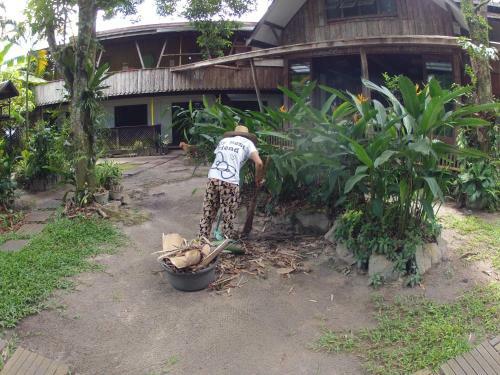 Hostal Bukit Raya Guesthouse