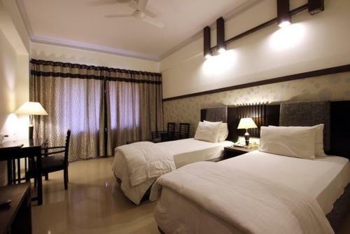 Hotel Shiva Oasis Resort