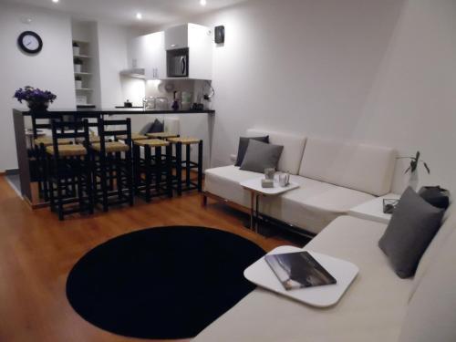 Puruma Apartment