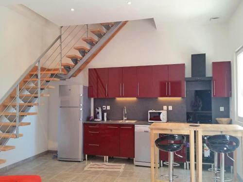 Holiday Home Narbonne With A Hot Tub 06