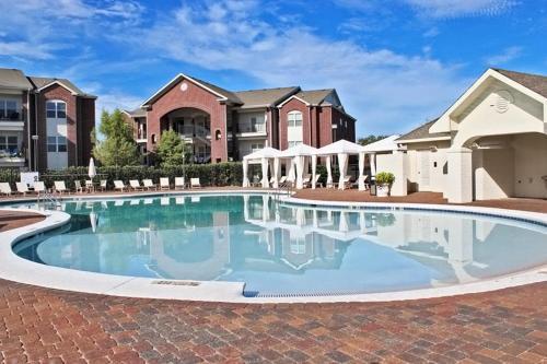 Apartamento Emerald Greens 3405