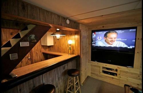 Creekside Lodge