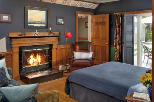 Bed & Breakfast Abbey's Lantern Hill Inn