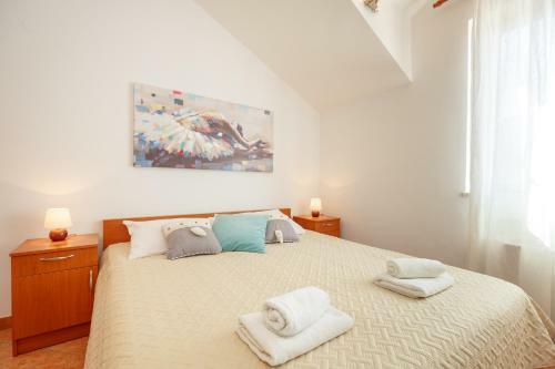 Apartments Mondo