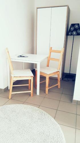 Hostal Pension Genat