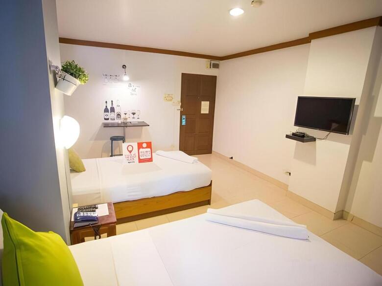 Howard Square Boutique Hotel