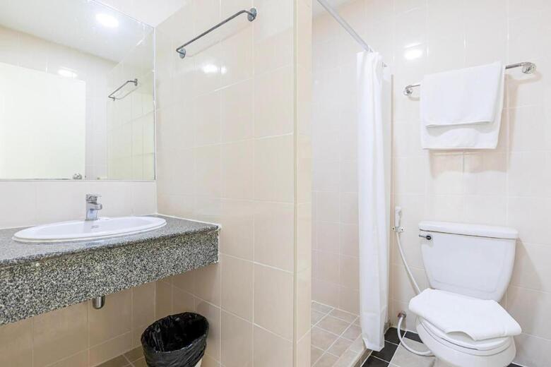 Howard Square Boutique Hotel