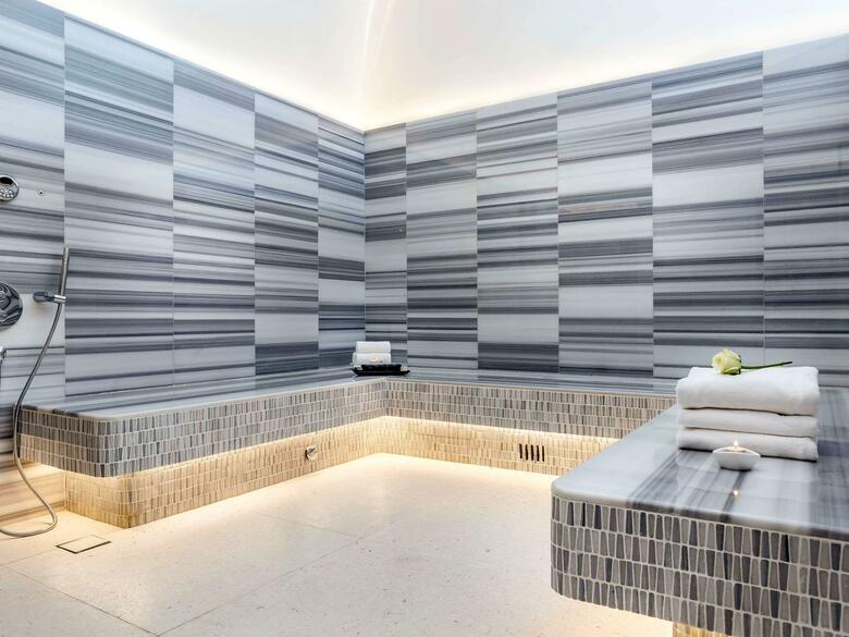 Hotel Novotel King Power