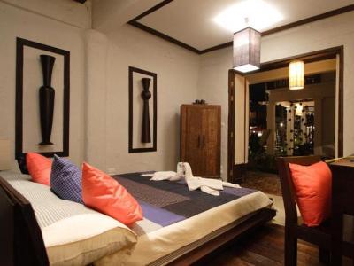 Hotel Manathai Village