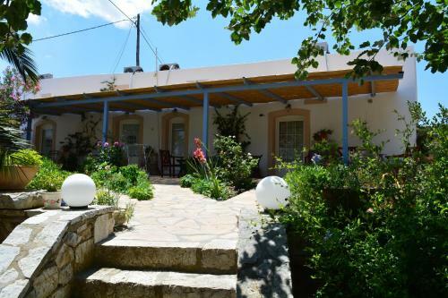 Volta Stonehouse Apartments