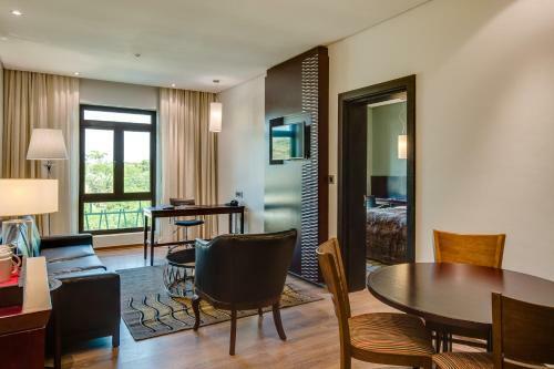 Protea Hotel By Marriott Takoradi Select