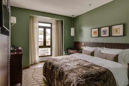 Protea Hotel By Marriott Takoradi Select