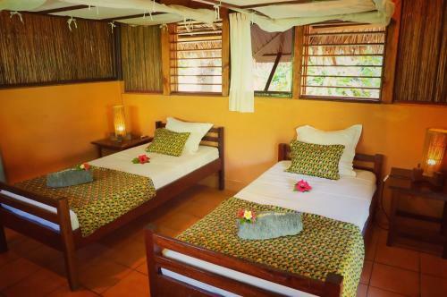 Lakana Hotel