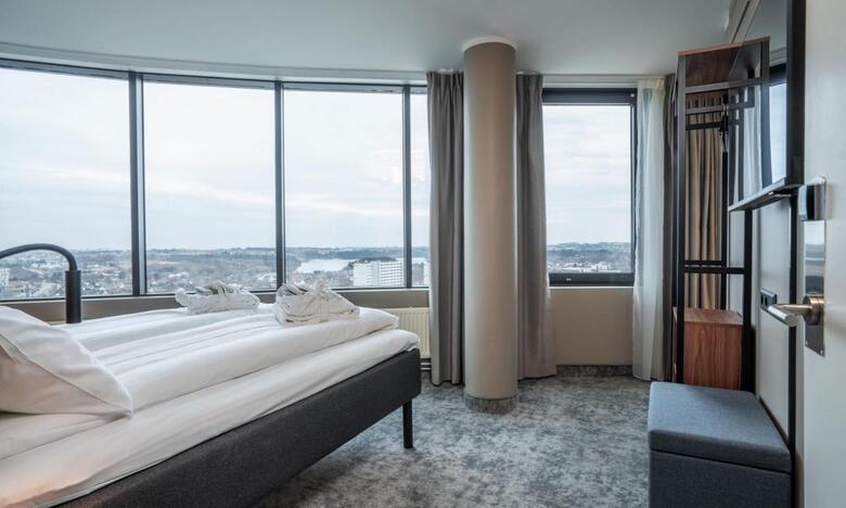 Hotel Rica Forum