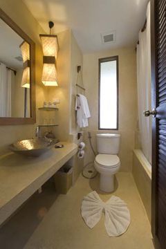 Hotel Aana Resort And Spa