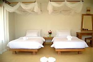 Hotel Aana Resort And Spa