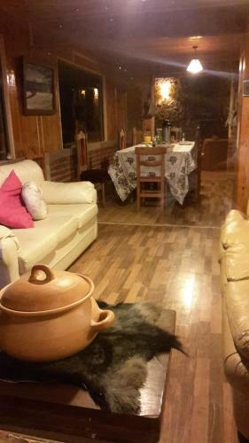 Caba�as Y Rukas Licant�n