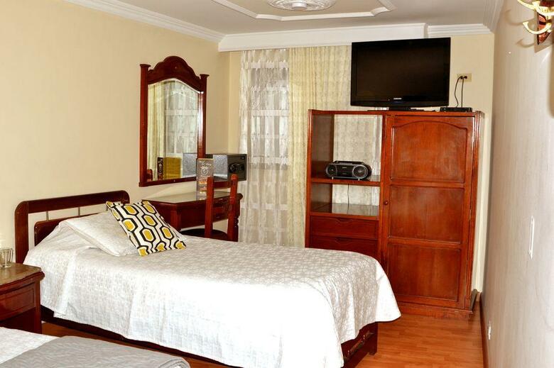 Hotel El Virrey Centro