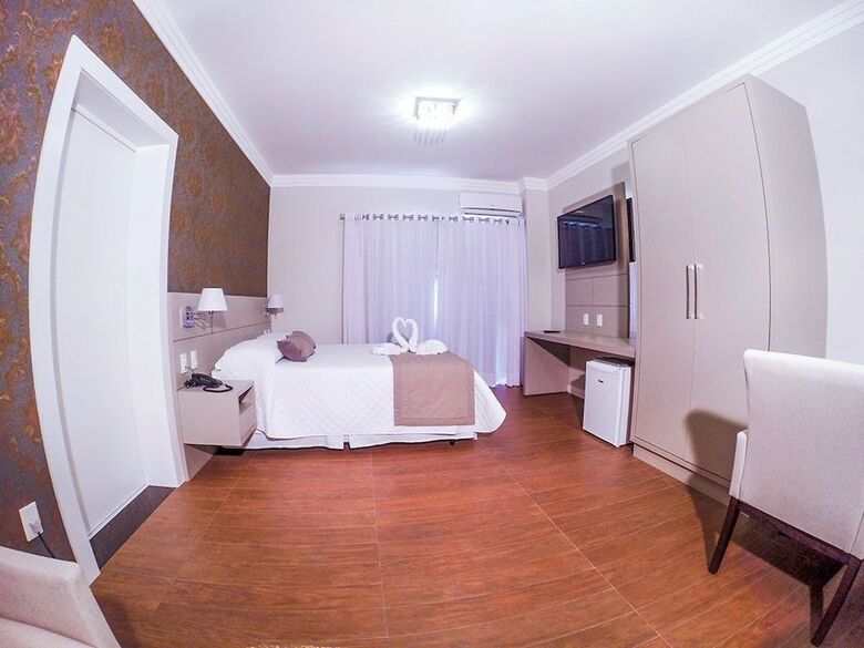 Seville Park Hotel