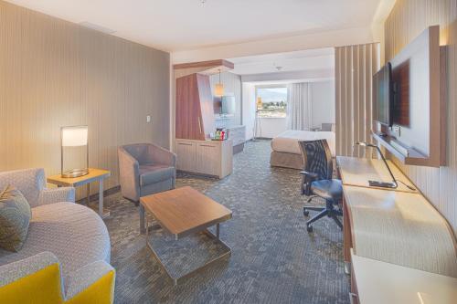 Hotel Courtyard By Marriott Saltillo