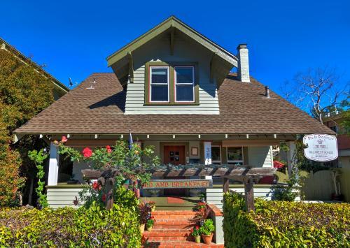 Hillcrest House Bed & Breakfast