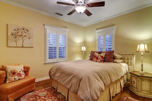 Hillcrest House Bed & Breakfast