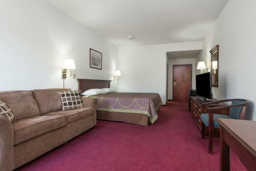 Hotel Super 8 By Wyndham Grayson
