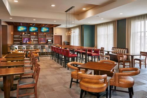 Hotel Four Points By Sheraton Fargo Medical Center