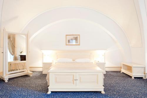 Hotel Castello Chiola