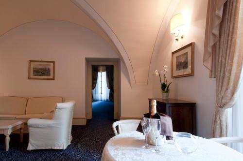 Hotel Castello Chiola