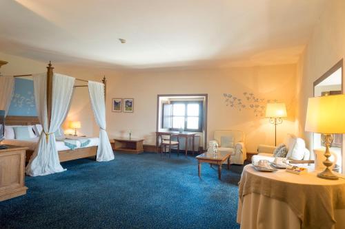 Hotel Castello Chiola