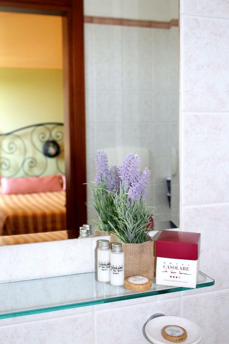 Hotel Casolare Le Terre Rosse