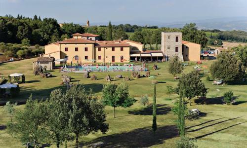 Hotel Casolare Le Terre Rosse