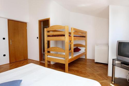 Hostal Quadruple Room Duce 10303b