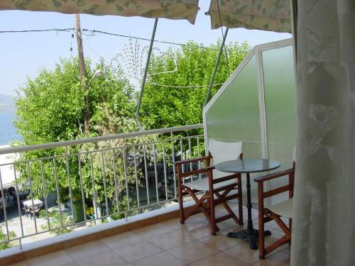 Hostal Glaros Studios