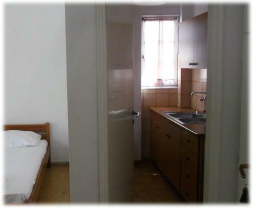 Aeolus Apartments & Studios
