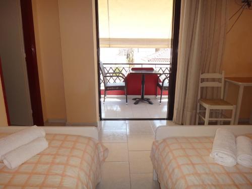 Hostal Papaioannou Aparts
