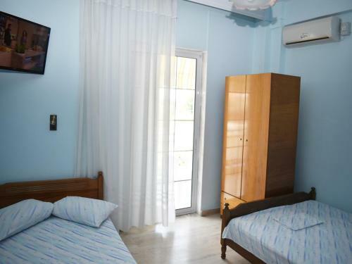 Ainalis Apartments