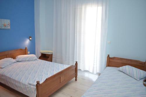 Ainalis Apartments