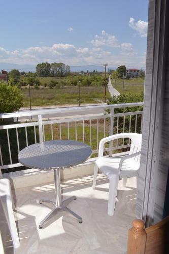 Ainalis Apartments