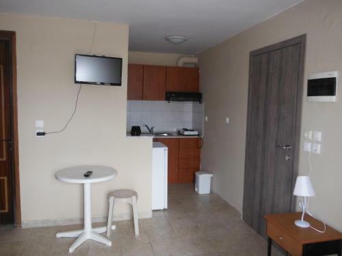Dimitra's Apartments