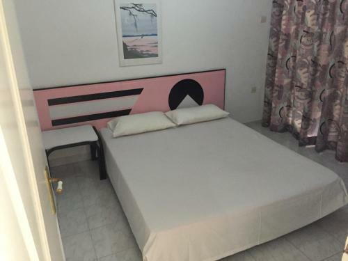 Dimis Studios And Apartments