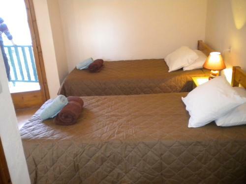 Hostal Topakas House