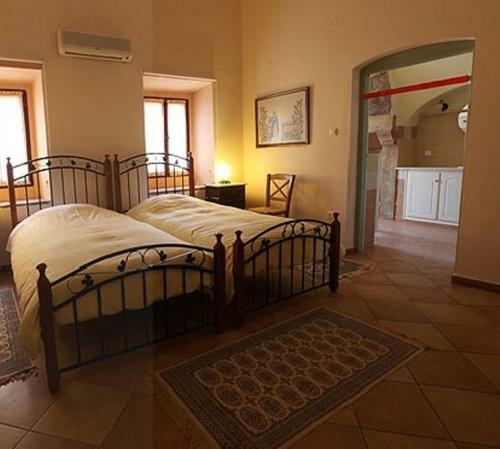 Hostal Agiazi