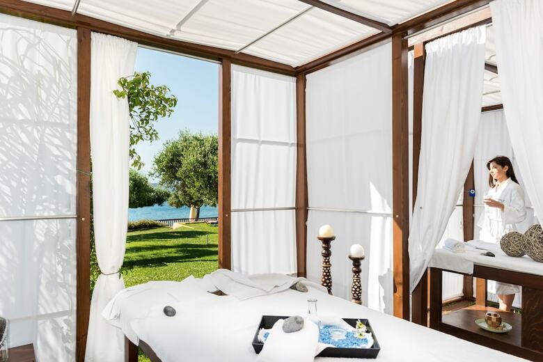 Hotel Candia Park Village