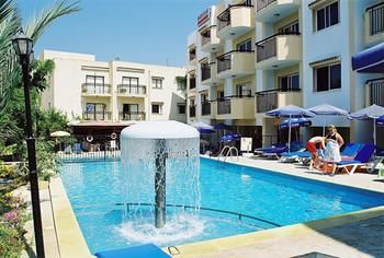 Mariela Aparthotel