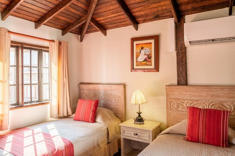 Hotel Antigua Miraflores