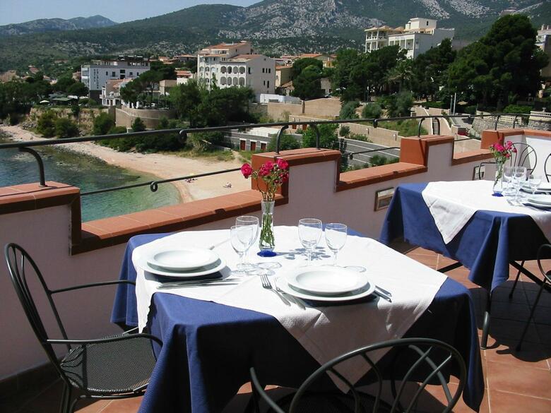 Hotel Bue Marino