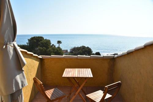 Hotel H�tel Les Calanques